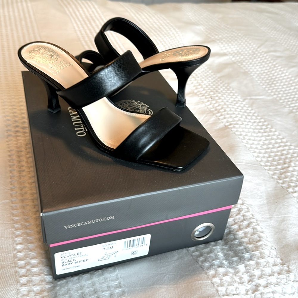 Vince Camuto 2 strap mule 7.5